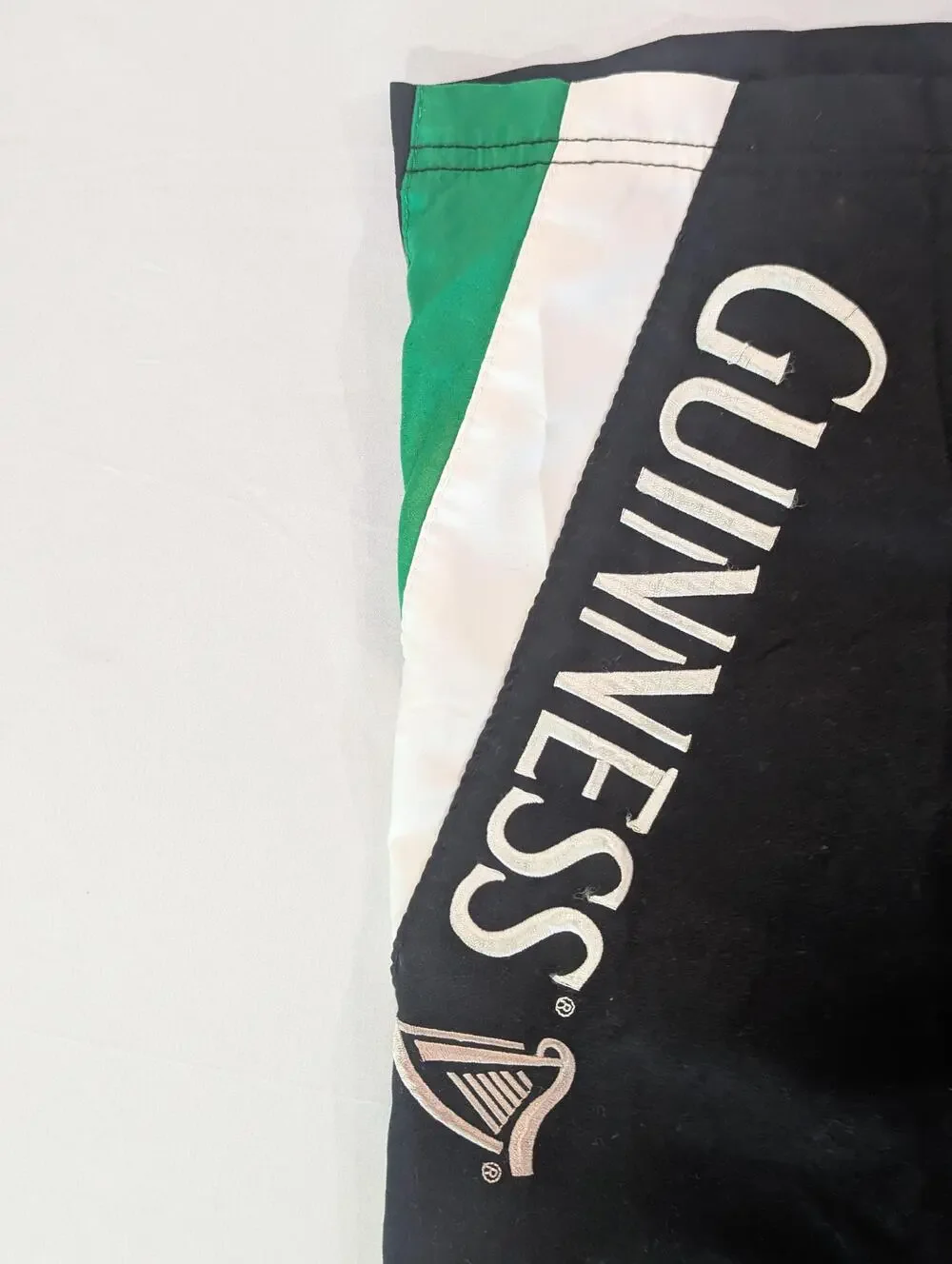 Guinness Shorts Mens XL Black Green Colorblock Board Swim Trunks Mesh Lined